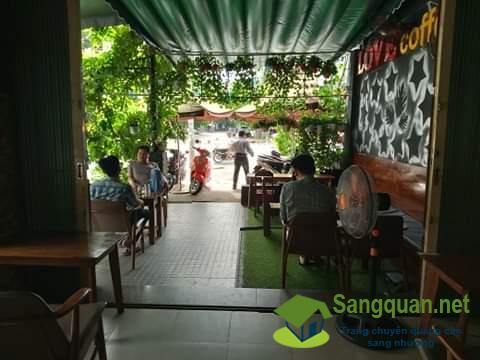 Sang quán cafe