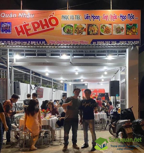 Sang nhượng quán nhậu + dãy phòng trọ gồm 8 phòng mặt tiền  đường Ấp Chiến Lược, phường Bình Hưng Hòa A, quận Bình Tân. 