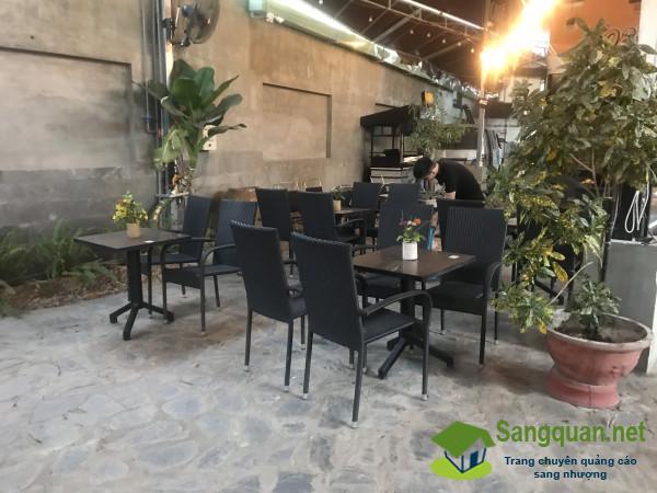 Sang quán cafe