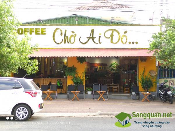 Sang quán cafe