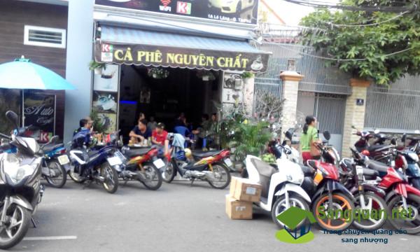 Sang Nhượng Nhanh Quán Cafe Ở Quận Tân Phú.