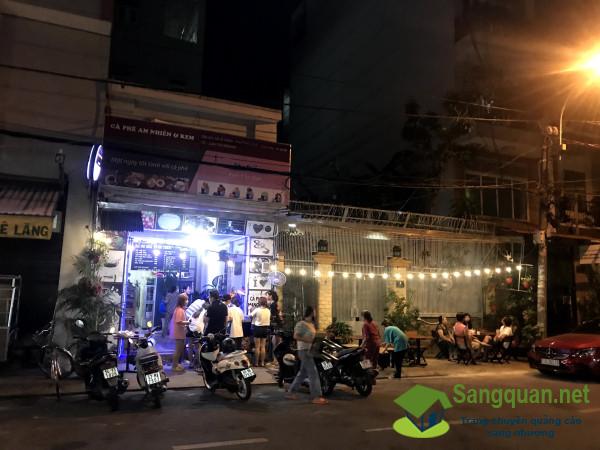 Sang quán cafe