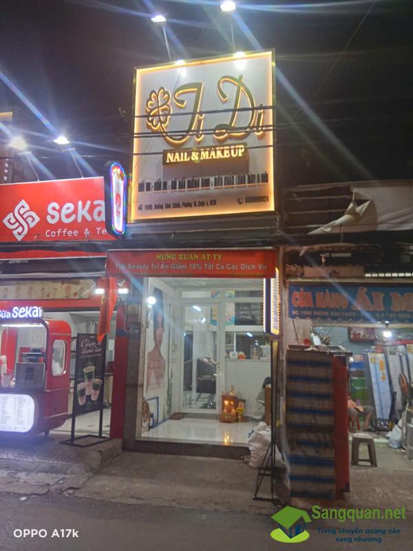 SANG NHƯỢNG TIỆM NAIL – SALON – GỘI Ở QUẬN 4