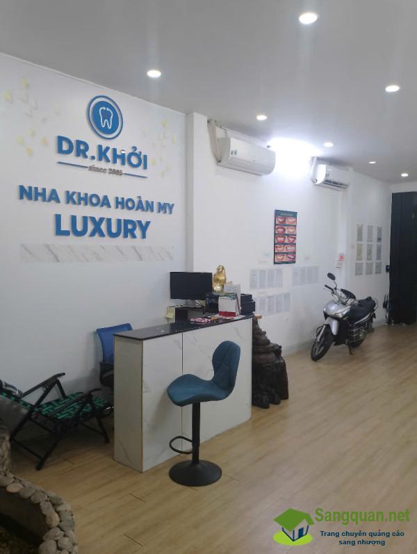 Sang phòng khám nha khoa