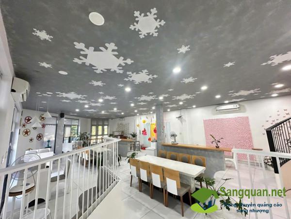 Sang quán cafe