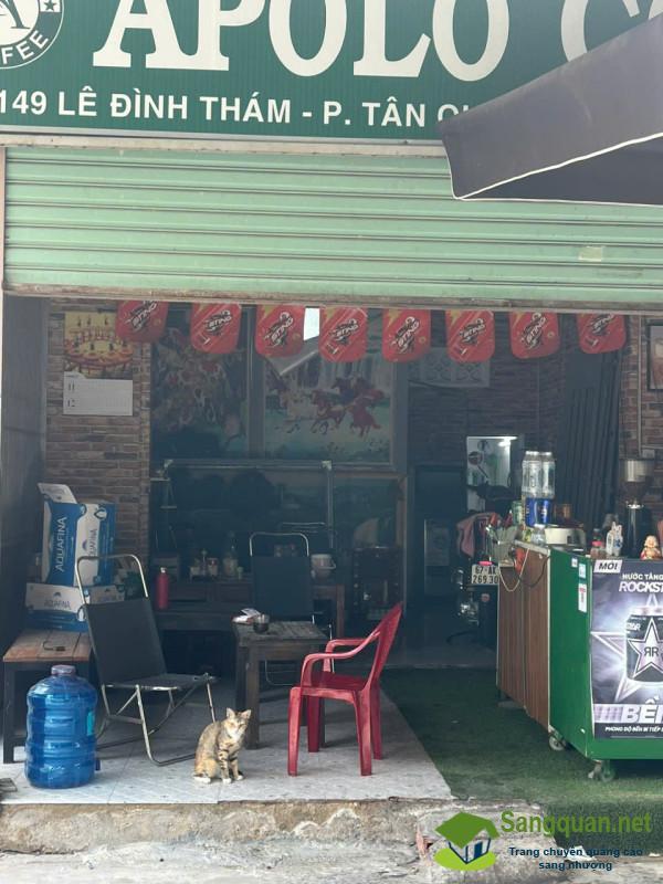 Sang quán cafe