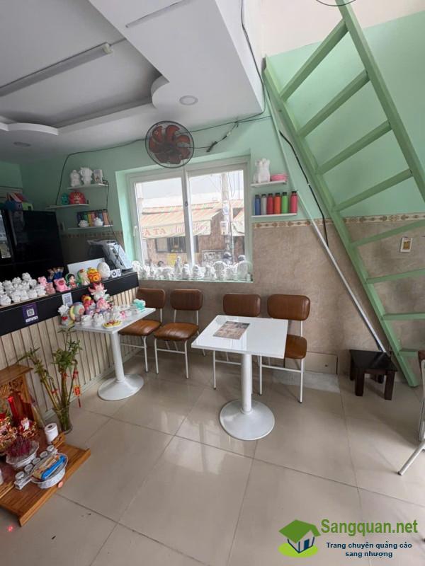 Sang quán cafe