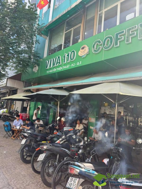 Sang quán cafe