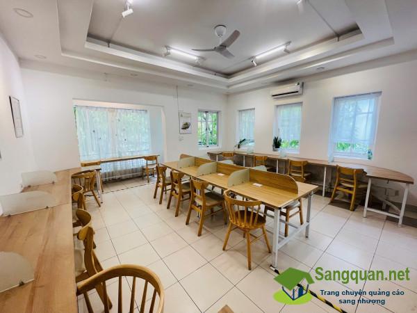 Sang quán cafe