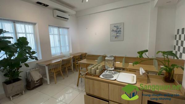 Sang quán cafe