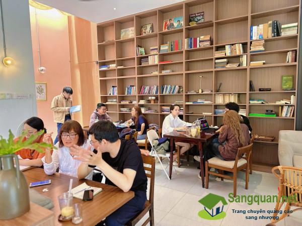 Sang quán cafe
