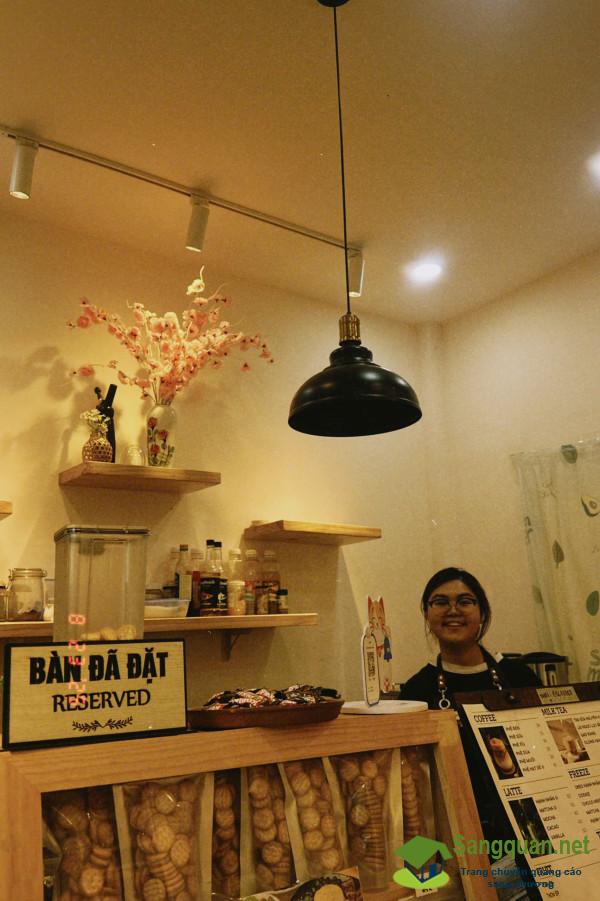 Sang quán cafe
