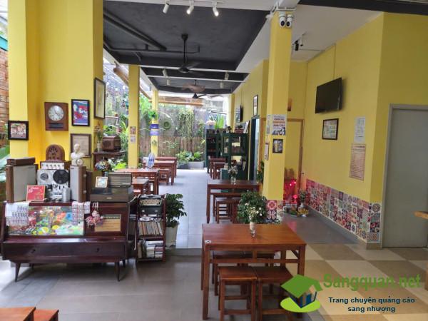 Sang quán cafe