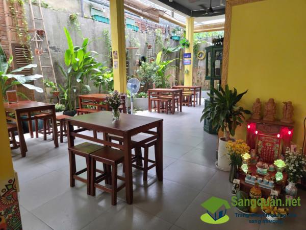 Sang quán cafe