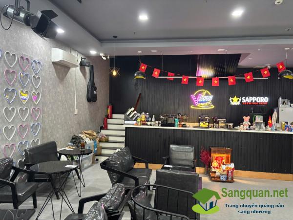 Sang quán cafe
