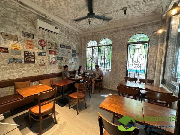 Sang quán cafe