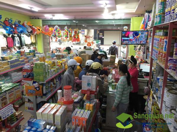 Sang nhượng cửa hàng