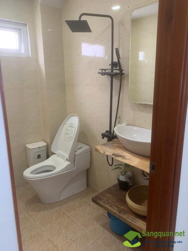 Sang tiệm tóc - nail