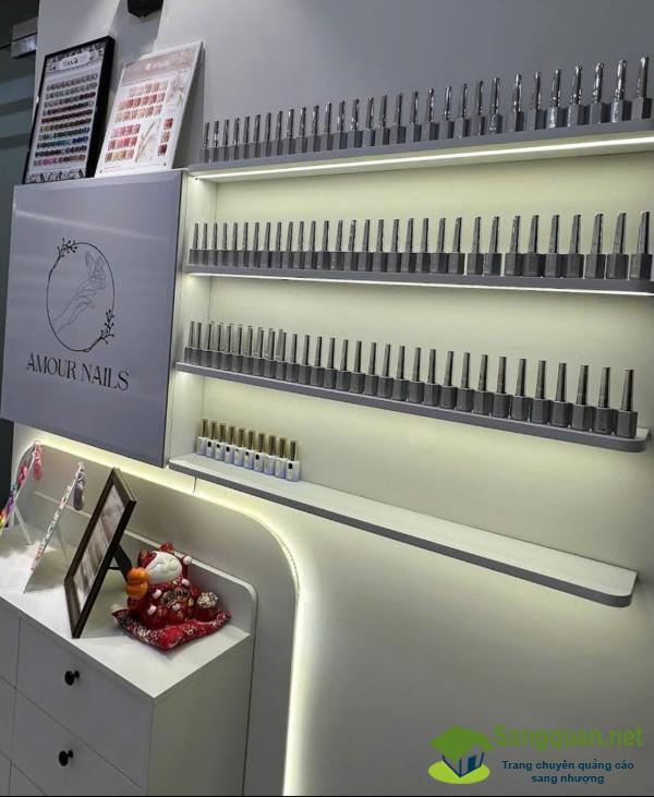 Sang tiệm tóc - nail