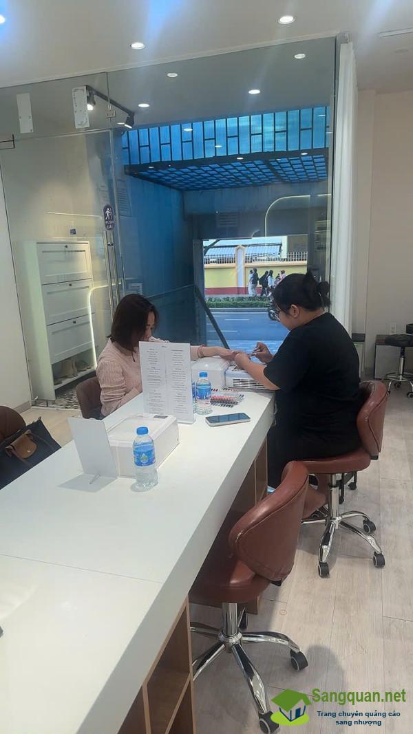 Sang tiệm tóc - nail