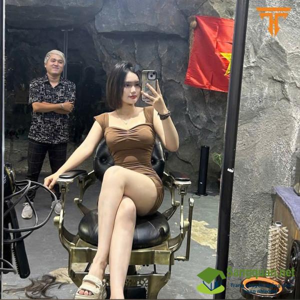 Sang tiệm tóc - nail