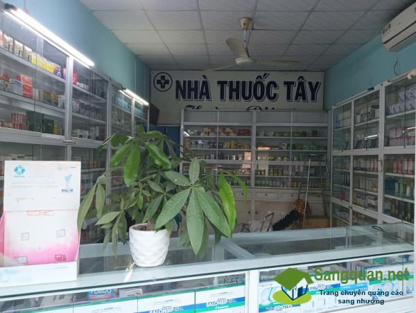 Sang nhà thuốc tây