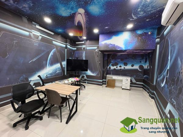 Sang trường ngoại ngữ