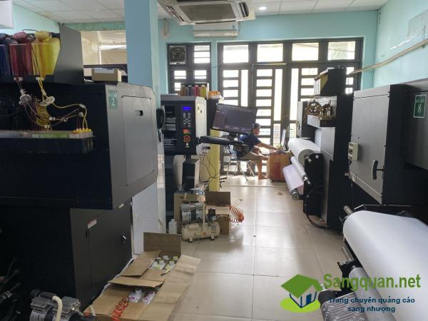 Sang Nhượng Xưởng In & Khách Hàng Tại Tân Bình