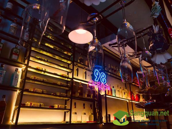 SANG NHƯỢNG QUÁN PUB TẠI TRUNG TÂM TP. VIỆT TRÌ 