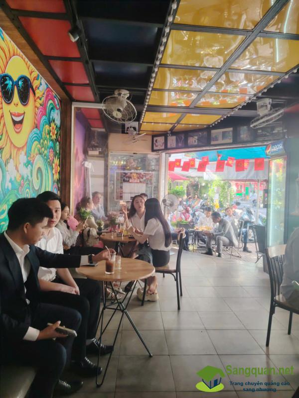 Sang quán cafe