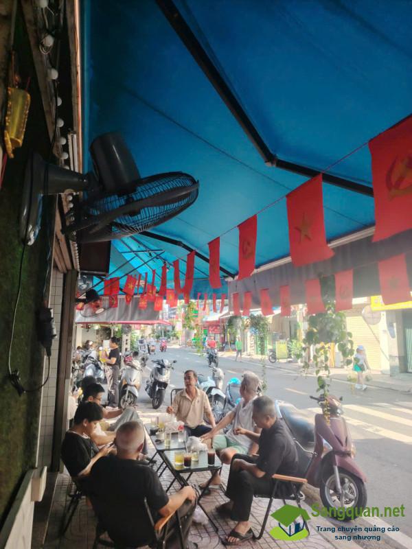 Sang quán cafe